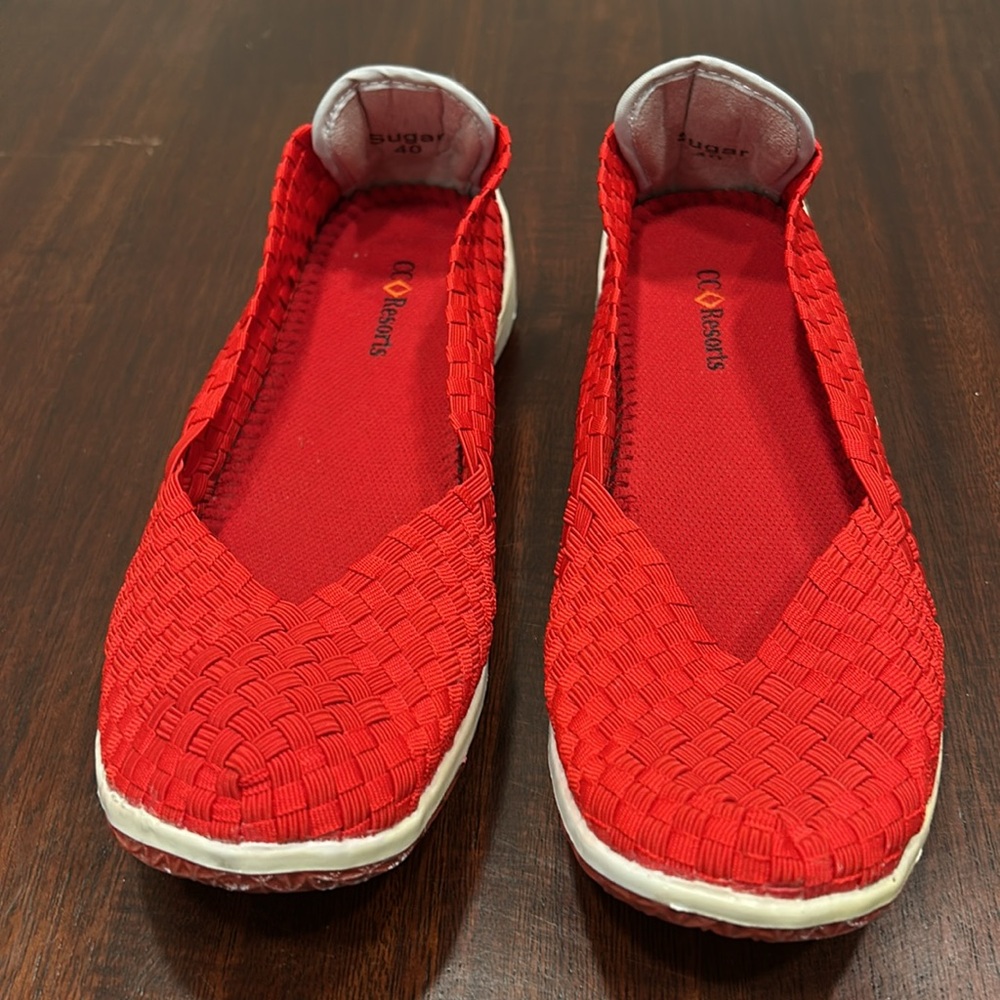CC Resorts Shoes - Picture 2 of 6